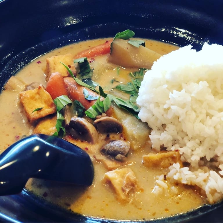 Delicious Curry Dishes at Our Vietnamese Restaurant