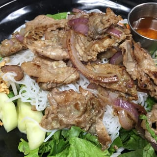 VS LEMONGRASS BEEF
